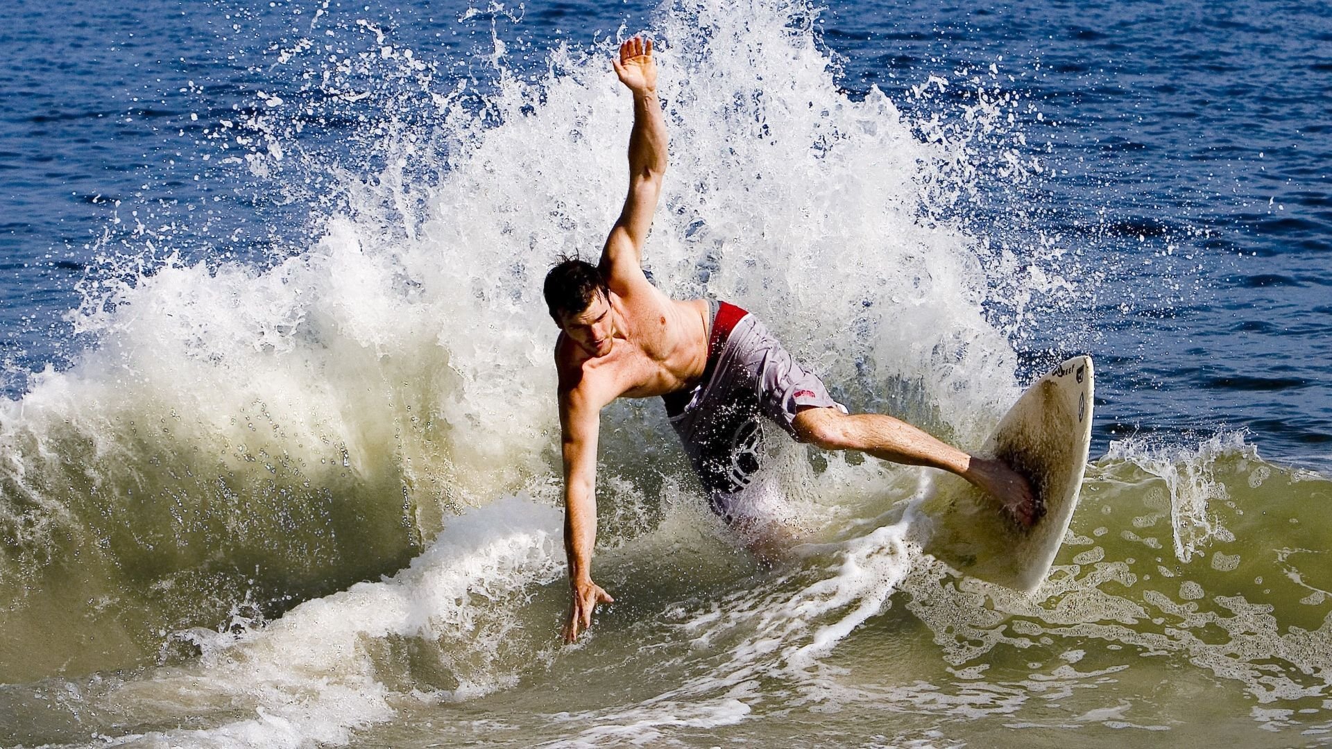 英超赛后深度剖析，突破点来自攻守转变的细节把握，英超晋级